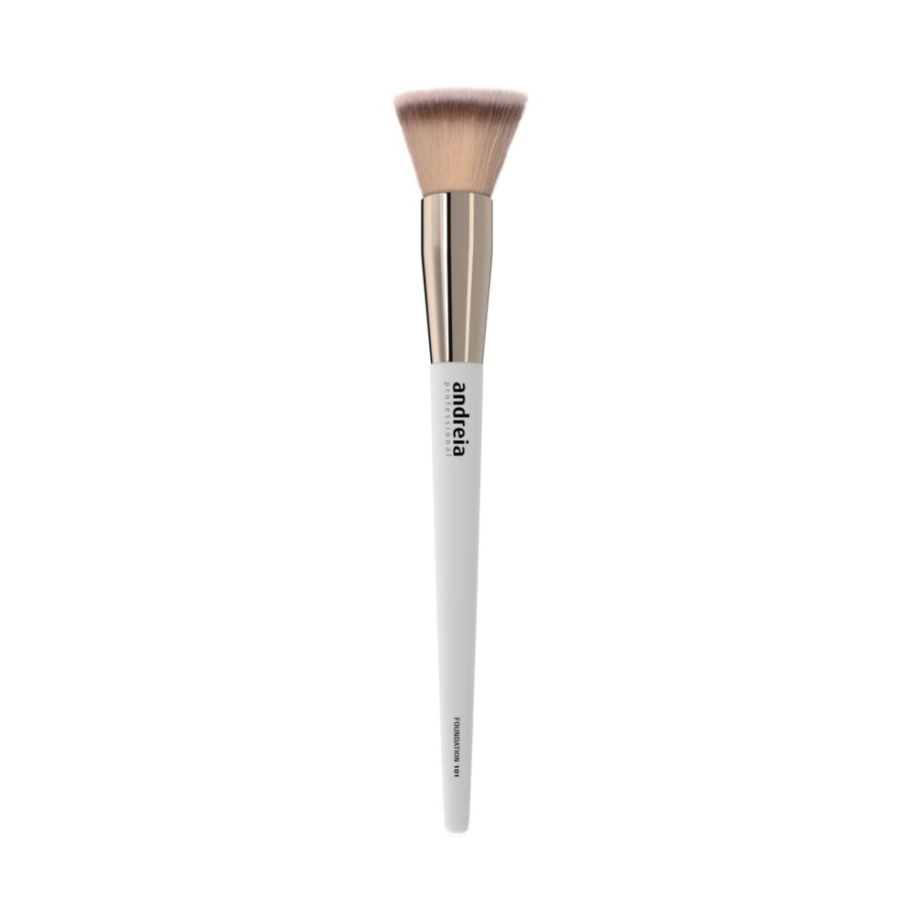 Andreia – 101 Kabuki Foundation Brush